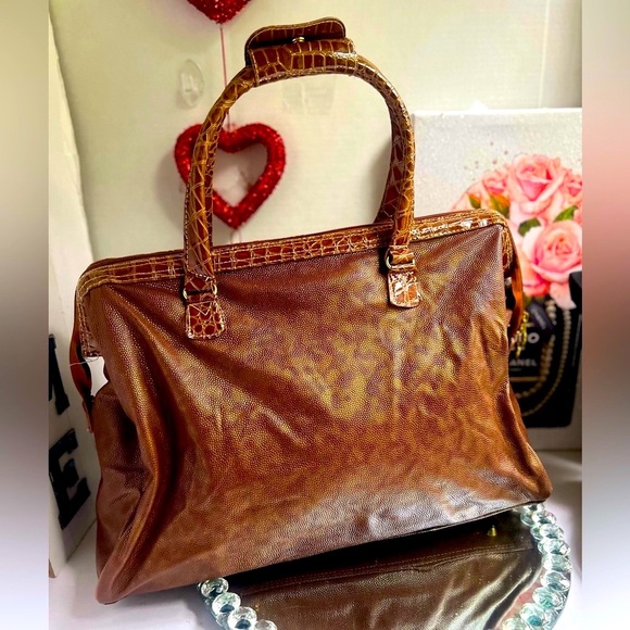 Kathy Van Zeeland Y2K NWOT Chocolate Croc-Embossed travel bag - Picture 12 of 12